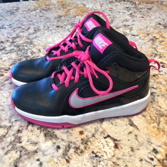 girls nike high tops